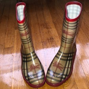 Burberry Rainboots